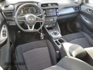 2021 Nissan LEAF S z VIN 1N4AZ1BV1MC556031, wystawiony jako Copart lot #48260205 z przebiegiem 3 961 mil mil oraz Szkoda całkowita • Salvage title. Historia ofert i sprzedaży dostępna na DreamBid. Obrazek 8.