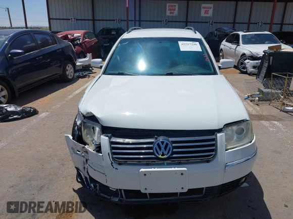 2002 Volkswagen Passat GLS z VIN WVWVD63B72E152471, wystawiony jako IAAI lot #42217216 z przebiegiem 181 633 mil mil oraz . Historia ofert i sprzedaży dostępna na DreamBid. Obrazek 12.