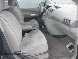 2008 Nissan Quest S with VIN 5N1BV28U98N121410, listed as a IAAI auction lot 41563570 with 139,883 mi miles. Bid and sale history available at carsss.com. Image 5.