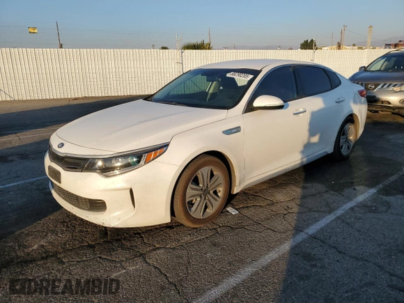 2018 Kia Optima EX z VIN KNAGU4LE8J5024372, wystawiony jako Copart lot #88290285 z przebiegiem Nie podano mil oraz Szkoda całkowita • Salvage title. Historia ofert i sprzedaży dostępna na DreamBid. Obrazek 1.