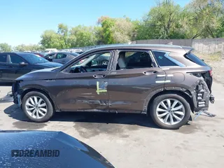 2019 Infiniti QX50 Essential с VIN 3PCAJ5M3XKF107256, выставлен на аукционе IAAI как лот 42184053 с пробегом 103 207 миль миль и . История ставок и продаж доступна на DreamBid. Изображение 13.