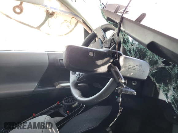 2017 Toyota Tacoma SR5 z VIN 5TFRZ5CN6HX045562, wystawiony jako Copart lot #47294661 z przebiegiem Nie podano mil oraz Szkoda całkowita • Salvage title. Historia ofert i sprzedaży dostępna na DreamBid. Obrazek 8.