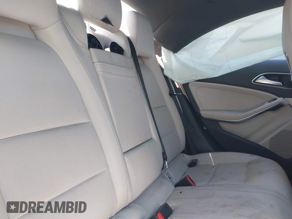 2018 Mercedes-Benz CLA 250 with VIN WDDSJ4GB0JN530208, listed as a IAAI auction lot 39157315 with 60,901 mi miles and . Bid and sale history available at DreamBid. Image 8.
