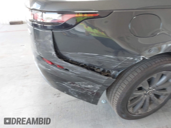 2018 Land Rover Range Rover Velar R-Dynamic SE с VIN SALYL2RX2JA722743, выставлен на аукционе IAAI как лот 42176169 с пробегом 70 192 миль миль и . История ставок и продаж доступна на DreamBid. Изображение 6.