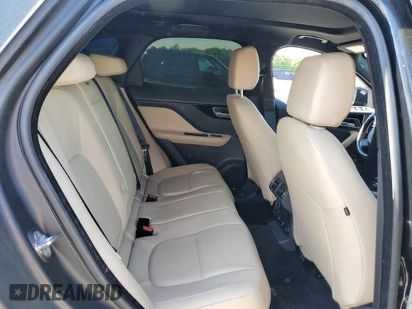 2017 Jaguar F-Pace 35t Premium with VIN SADCJ2BV9HA067768, listed as a Copart auction lot 55671845 with 137,396 mi miles and Clean Title. Bid and sale history available at DreamBid. Image 11.