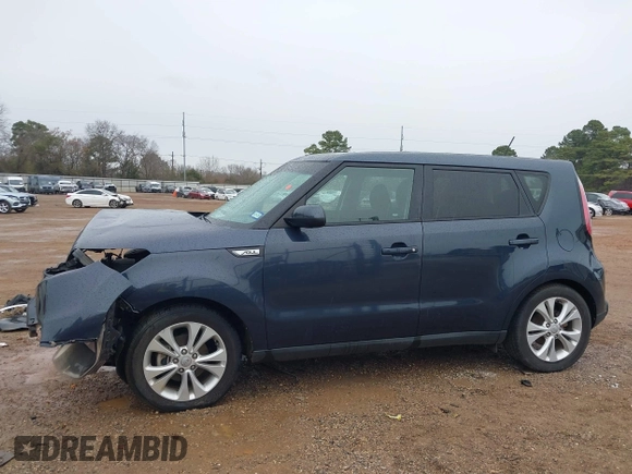 2015 Kia Soul + with VIN KNDJP3A51F7170590, listed as a IAAI auction lot 41272201 with 78,240 mi miles. Bid and sale history available at carsss.com. Image 15.