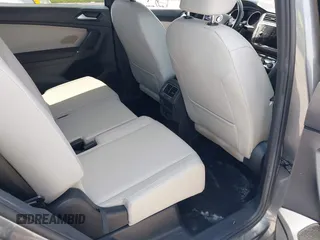 2018 Volkswagen Tiguan SEL with VIN 3VV3B7AX9JM178291, listed as a IAAI auction lot 42033485 with 65,641 mi miles and . Bid and sale history available at DreamBid. Image 8.