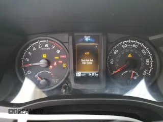 2021 Toyota Tacoma SR with VIN 3TMCZ5AN6MM450099, listed as a Copart auction lot 78671524 with 54,192 mi miles and Salvage title. Bid and sale history available at DreamBid. Image 9.