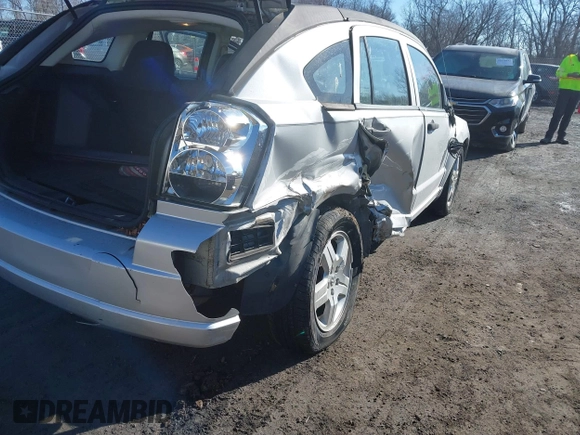 2008 Dodge Caliber SE z VIN 1B3HB28B48D756158, wystawiony jako IAAI lot #41660247 z przebiegiem 91 017 mil mil oraz . Historia ofert i sprzedaży dostępna na DreamBid. Obrazek 6.