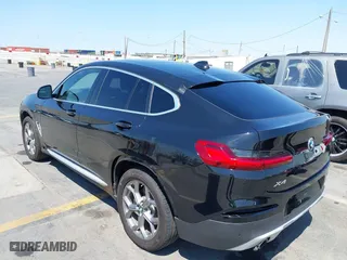 2020 BMW X4 xDrive30i with VIN 5UX2V1C06L9B62406, listed as a IAAI auction lot 40178700 with 48,947 mi miles. Bid and sale history available at carsss.com. Image 3.