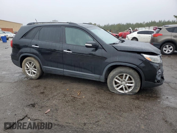 2014 Kia Sorento LX with VIN 5XYKT4A68EG477464, listed as a Copart auction lot 45084575 with 0 mi miles and Salvage Title. Bid and sale history available at carsss.com. Image 4.