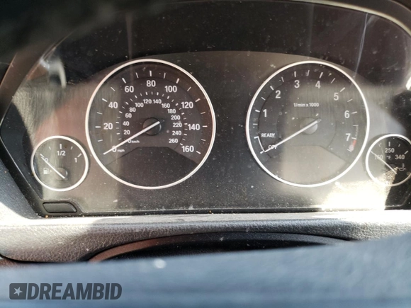 2015 BMW 3 Series 328i xDrive with VIN WBA3B5C5XFP653640, listed as a Copart auction lot 48363945 with 0 mi miles and Salvage Title. Bid and sale history available at carsss.com. Image 9.