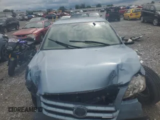 2006 Toyota Avalon XL z VIN 4T1BK36B96U137772, wystawiony jako Copart lot #61153324 z przebiegiem 1 111 mil mil oraz Szkoda całkowita • Salvage title. Historia ofert i sprzedaży dostępna na DreamBid. Obrazek 5.