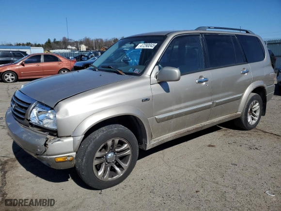 2001 Suzuki XL-7 Standard with VIN JS3TX92V814102549, listed as a Copart auction lot 47290045 with 197,369 mi miles and Salvage Title. Bid and sale history available at carsss.com. Image 1.