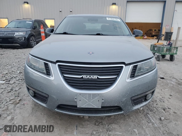 2011 Saab 9-5 Turbo4 z VIN YS3GN4AR0B4005451, wystawiony jako Copart lot #41394155 z przebiegiem 160 496 mil mil oraz Tytuł czysty. Historia ofert i sprzedaży dostępna na DreamBid. Obrazek 5.