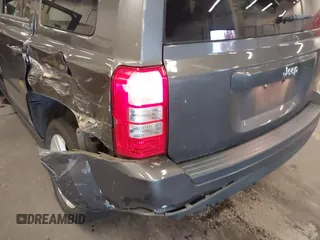 2017 Jeep Patriot High Altitude with VIN 1C4NJPFA1HD136671, listed as a IAAI auction lot 40892616 with 64,852 mi miles and . Bid and sale history available at carsss.com. Image 21.
