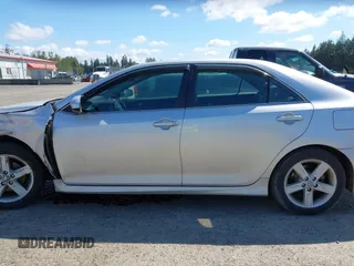 2012 Toyota Camry L with VIN 4T1BF1FK7CU114902, listed as a IAAI auction lot 42154137 with 75,600 mi miles. Bid and sale history available at carsss.com. Image 15.