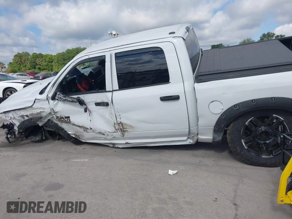 2018 Ram 1500 Express с VIN 1C6RR6KG9JS299835, выставлен на аукционе IAAI как лот 42028416 с пробегом 116 909 миль миль и . История ставок и продаж доступна на DreamBid. Изображение 14.