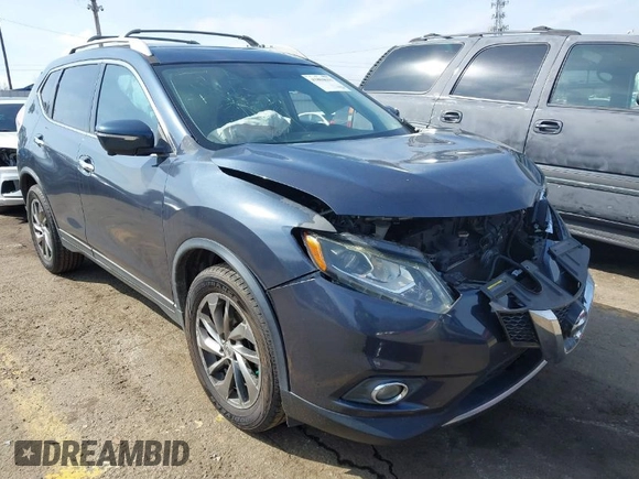 2015 Nissan Rogue SV with VIN 5N1AT2MV2FC795908, listed as a IAAI auction lot 41804631 with 136,453 mi miles. Bid and sale history available at carsss.com. Image 1.