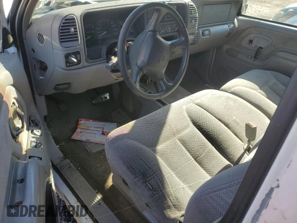 1998 GMC Sierra 1500 with VIN 2GTEK19M6W1546973, listed as a Copart auction lot 44362325 with 237,334 mi miles and Salvage Title. Bid and sale history available at DreamBid. Image 8.