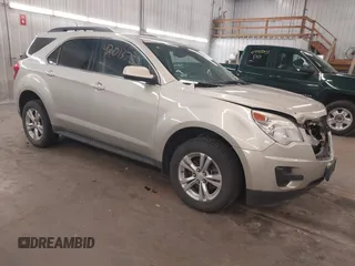 2014 Chevrolet Equinox LT z VIN 2GNFLFEK3E6117656, wystawiony jako IAAI lot #42013782 z przebiegiem 146 205 mil mil oraz . Historia ofert i sprzedaży dostępna na DreamBid. Obrazek 1.