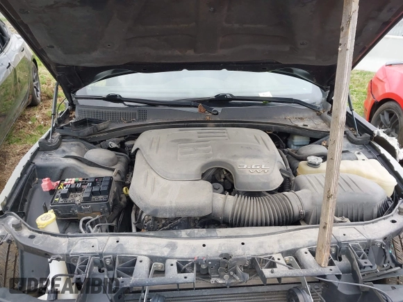 2012 Chrysler 300 Limited with VIN 2C3CCACG3CH113206, listed as a IAAI auction lot 41841604 with Not Provided miles. Bid and sale history available at carsss.com. Image 10.