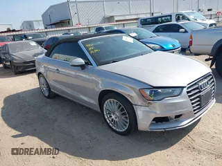 2015 Audi A3 Premium Plus z VIN WAU3FLFF0F1028776, wystawiony jako IAAI lot #42051044 z przebiegiem 120 940 mil mil oraz . Historia ofert i sprzedaży dostępna na DreamBid. Obrazek 1.