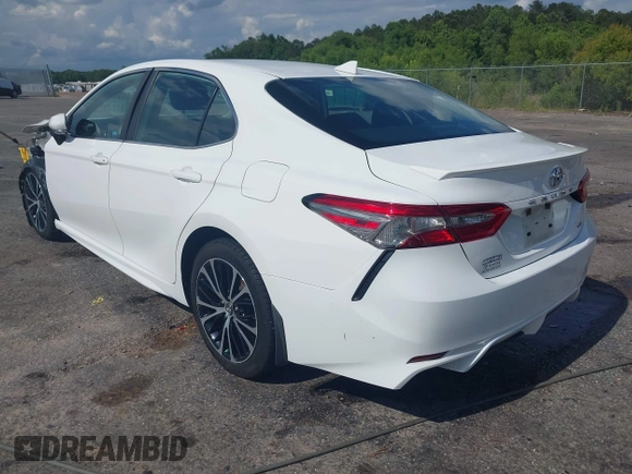 2019 Toyota Camry LE z VIN 4T1B11HK8KU708943, wystawiony jako IAAI lot #42221233 z przebiegiem 173 813 mil mil oraz . Historia ofert i sprzedaży dostępna na DreamBid. Obrazek 3.