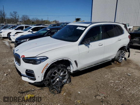 2019 BMW X5 xDrive40i with VIN 5UXCR6C59KLK82555, listed as a Copart auction lot 50211965 with 40,680 mi miles and Salvage Title. Bid and sale history available at carsss.com. Image 1.
