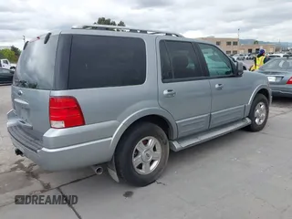 2006 Ford Expedition Limited with VIN 1FMFU19536LA76303, listed as a IAAI auction lot 42136720 with 129,491 mi miles. Bid and sale history available at carsss.com. Image 4.