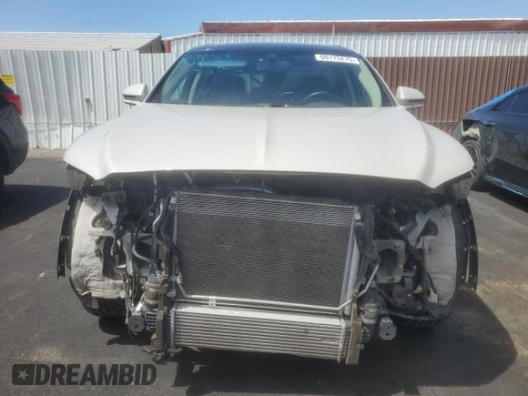 2019 Lincoln Nautilus Reserve z VIN 2LMPJ6LP8KBL14746, wystawiony jako Copart lot #60175275 z przebiegiem 96 405 mil mil oraz Szkoda całkowita • Salvage title. Historia ofert i sprzedaży dostępna na DreamBid. Obrazek 5.