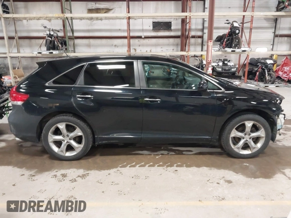 2010 Toyota Venza with VIN 4T3ZK3BB2AU025903, listed as a IAAI auction lot 41850784 with 176,930 mi miles. Bid and sale history available at carsss.com. Image 13.