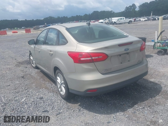 2015 Ford Focus SE с VIN 1FADP3F21FL274618, выставлен на аукционе IAAI как лот 42447069 с пробегом 126 165 миль миль и . История ставок и продаж доступна на DreamBid. Изображение 3.