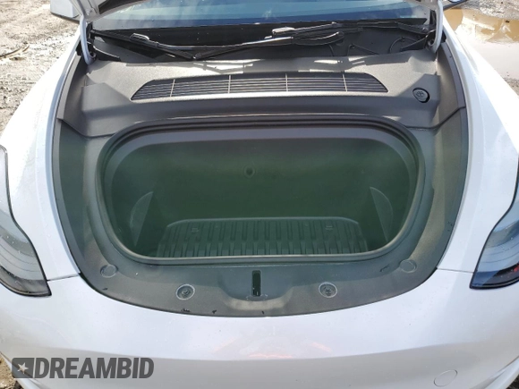2023 Tesla Model Y Long Range with VIN 7SAYGDEEXPF844622, listed as a Copart auction lot 49094465 with 35,191 mi miles and Salvage Title. Bid and sale history available at DreamBid. Image 13.