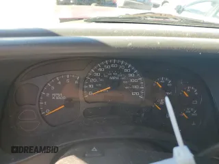 2005 Chevrolet Suburban LT z VIN 3GNFK16Z15G161144, wystawiony jako Copart lot #43134015 z przebiegiem Nie podano mil oraz Szkoda całkowita • Salvage title. Historia ofert i sprzedaży dostępna na DreamBid. Obrazek 9.