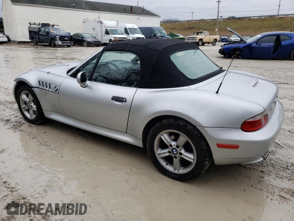 2000 BMW Z3 2.5L with VIN WBACH9349YLF91237, listed as a Copart auction lot 84605174 with 69,997 mi miles and Salvage Title. Bid and sale history available at carsss.com. Image 2.