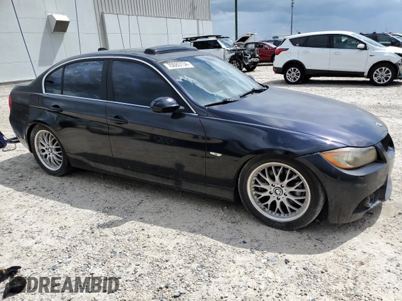 2006 BMW 3 Series 330i with VIN WBAVB33566KR80952, listed as a Copart auction lot 70083134 with 201,207 mi miles and Non repairable. Bid and sale history available at DreamBid. Image 4.