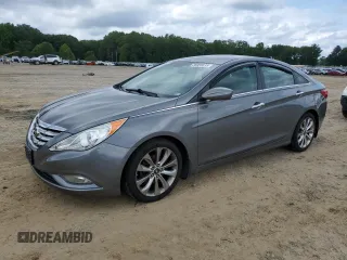 2013 Hyundai Sonata SE z VIN 5NPEC4ACXDH667342, wystawiony jako Copart lot #56955835 z przebiegiem 161 110 mil mil oraz Szkoda całkowita • Salvage title. Historia ofert i sprzedaży dostępna na DreamBid. Obrazek 1.