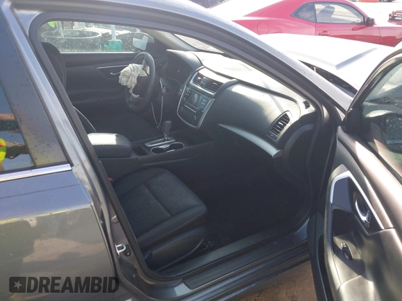 2017 Nissan Altima S z VIN 1N4AL3AP8HC499140, wystawiony jako IAAI lot #42375201 z przebiegiem 166 110 mil mil oraz . Historia ofert i sprzedaży dostępna na DreamBid. Obrazek 5.