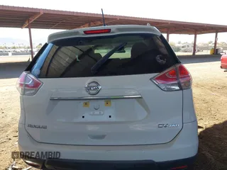 2016 Nissan Rogue SV with VIN KNMAT2MV0GP709770, listed as a IAAI auction lot 41676460 with 116,497 mi miles. Bid and sale history available at carsss.com. Image 16.