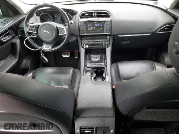 2018 Jaguar F-Pace 25t Prestige z VIN SADCK2FX6JA259468, wystawiony jako Copart lot #52096725 z przebiegiem 131 723 mil mil oraz Czysty tytuł • Clean title. Historia ofert i sprzedaży dostępna na DreamBid. Obrazek 8.