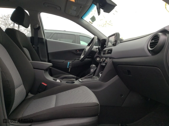 2020 Hyundai Kona SE with VIN KM8K1CAA9LU538509, listed as a Copart auction lot 51357775 with 15,558 mi miles and Non Repairable. Bid and sale history available at carsss.com. Image 5.