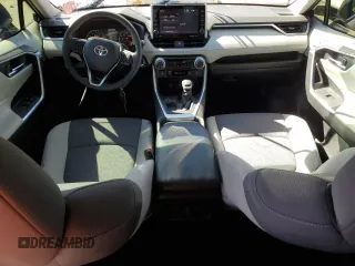 2022 Toyota RAV4 XLE with VIN JTMW1RFV0ND095383, listed as a Copart auction lot 77635504 with 30,886 mi miles and Salvage Title. Bid and sale history available at carsss.com. Image 8.