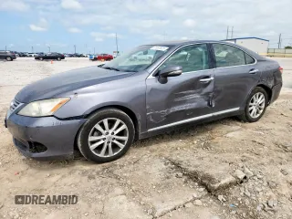 2012 Lexus ES 330 with VIN JTHBK1EG3C2488771, listed as a Copart auction lot 61557625 with 147,102 mi miles and Salvage title. Bid and sale history available at DreamBid. Image 1.