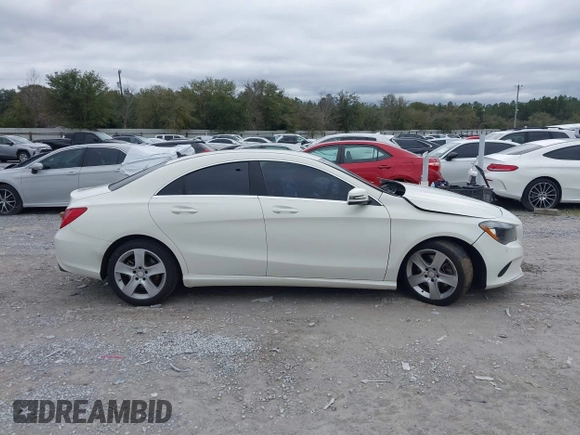 2017 Mercedes-Benz CLA 250 z VIN WDDSJ4EB4HN421599, wystawiony jako IAAI lot #41642682 z przebiegiem 104 242 mil mil oraz . Historia ofert i sprzedaży dostępna na DreamBid. Obrazek 13.