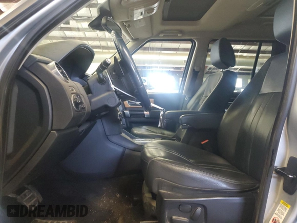 2015 Land Rover LR4 HSE with VIN SALAG2V62FA746728, listed as a Copart auction lot 55796115 with 153,997 mi miles and Clean Title. Bid and sale history available at DreamBid. Image 7.