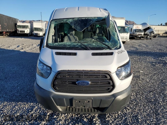 2018 Ford Transit Passenger XL z VIN 1FBZX2CM2JKA87942, wystawiony jako Copart lot #41504435 z przebiegiem 72 729 mil mil oraz Szkoda całkowita • Salvage title. Historia ofert i sprzedaży dostępna na DreamBid. Obrazek 5.