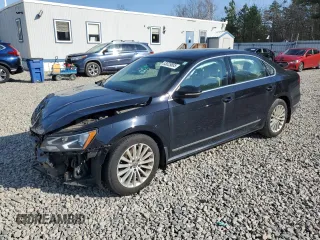 2017 Volkswagen Passat SE z VIN 1VWBT7A32HC018878, wystawiony jako Copart lot #53029885 z przebiegiem Nie podano mil oraz Szkoda całkowita • Salvage title. Historia ofert i sprzedaży dostępna na DreamBid. Obrazek 1.