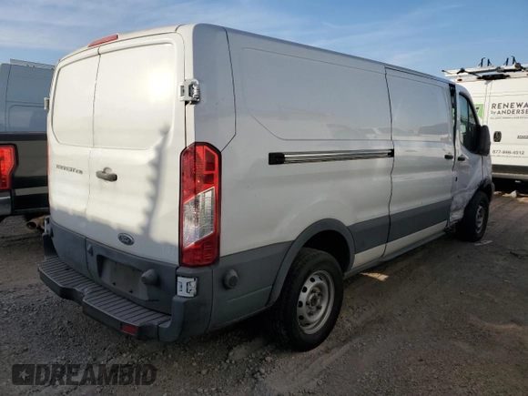 2019 Ford Transit z VIN 1FTYR2YM2KKB16450, wystawiony jako Copart lot #87336424 z przebiegiem 180 945 mil mil oraz Szkoda całkowita • Salvage title. Historia ofert i sprzedaży dostępna na DreamBid. Obrazek 3.