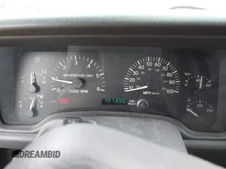 1999 Jeep Cherokee Sport with VIN 1J4FF68SXXL670160, listed as a IAAI auction lot 42265237 with 197,390 mi miles and . Bid and sale history available at DreamBid. Image 7.